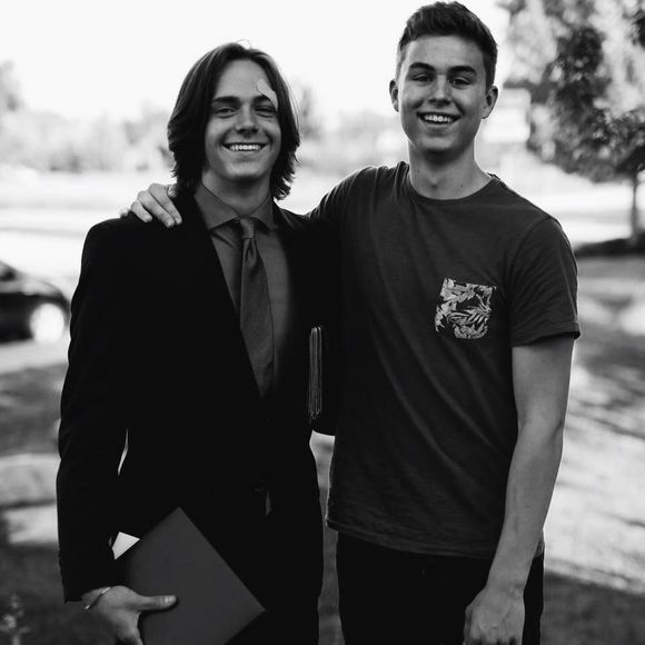 Meet your Posher, Gavin - Picture 1 of 1